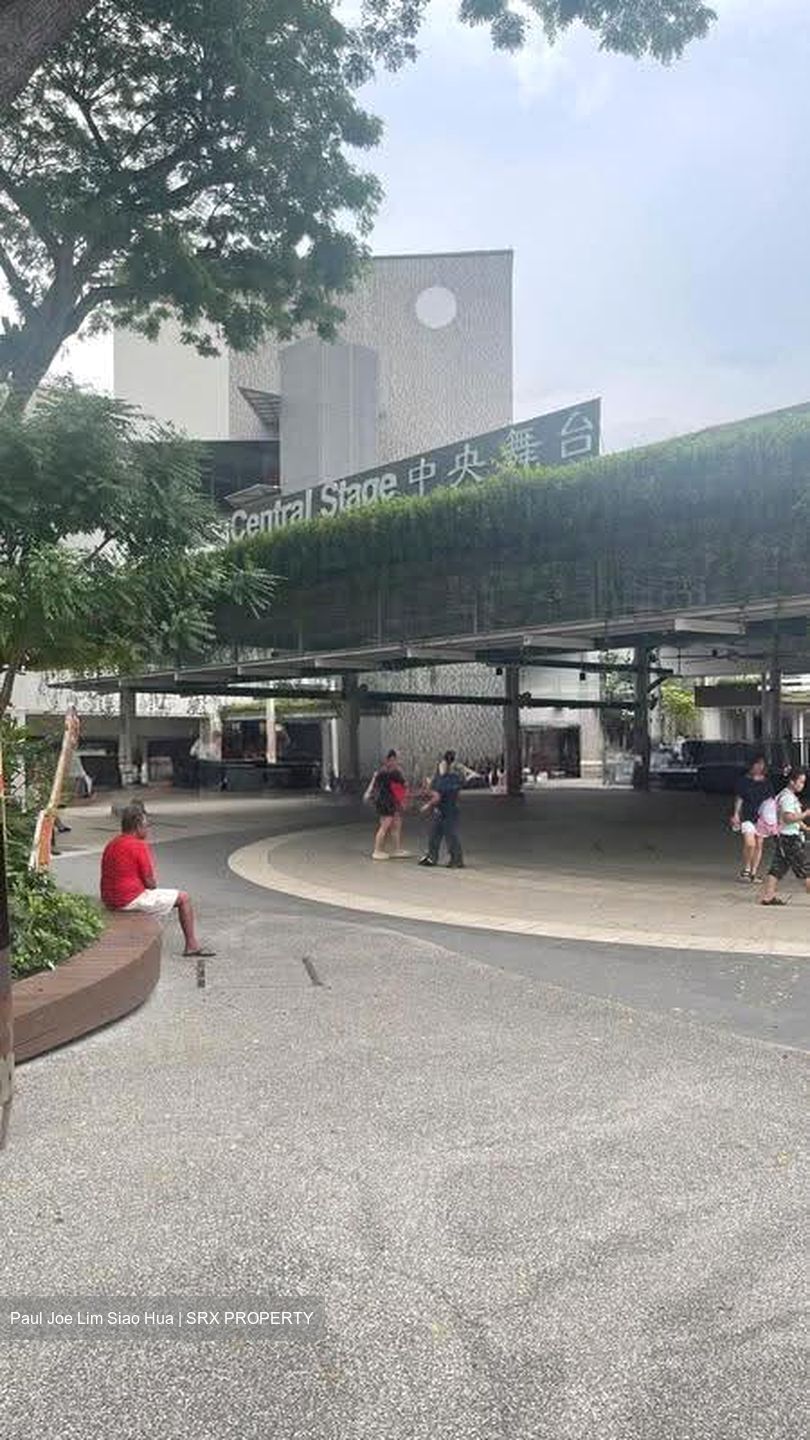 Ang Mo Kio Avenue 8 (D20), Shop House #609657441